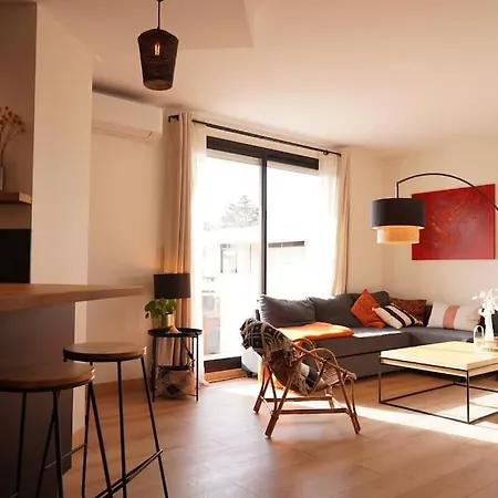 La Desirade, T3, Clim, Terrasse, Pkg, Centre * Montpellier