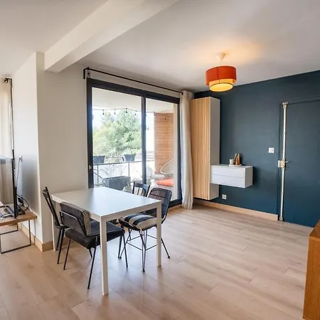 La Desirade, T3, Clim, Terrasse, Pkg, Centre * Montpellier