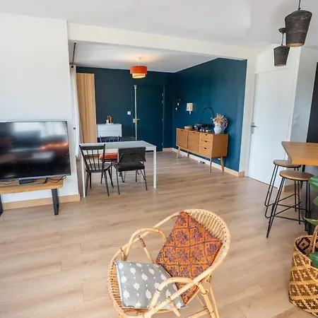 La Desirade, T3, Clim, Terrasse, Pkg, Centre *
